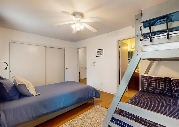 Khunu-wasi White Mountain Hideaway Holiday home *